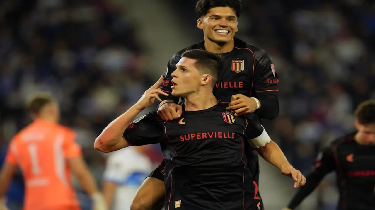 Estudiantes ganó 3-0 en Chile, pasó a cuartos y se ilusiona en la Libertadores