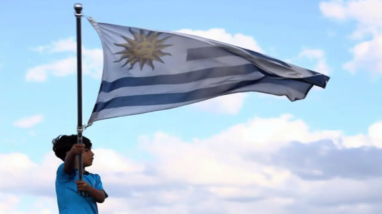 Más del 30% de los uruguayos dice sentirse pobre, según una medición subjetiva del INE