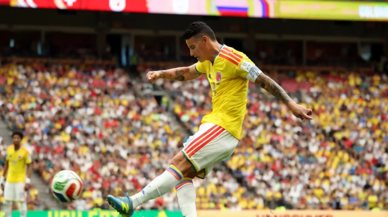 James Rodríguez tendría una oferta desde Turquía y crece la duda sobre su futuro con la Selección Colombia