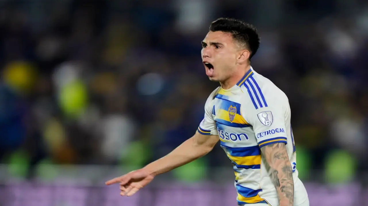 Velasco recupera terreno en Boca y vuelve a pelear un lugar entre los titulares