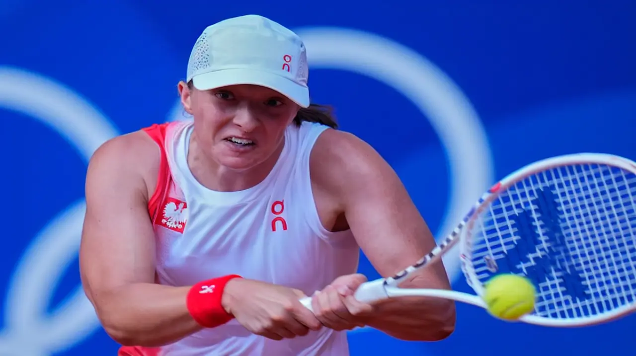 Rybakina se baja por lesión en Cincinnati y deja en suspenso su pelea por la cima
