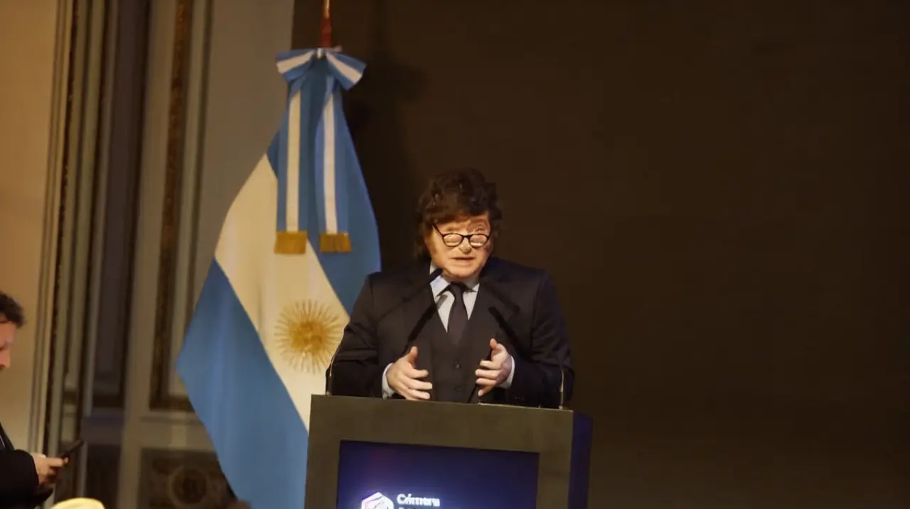 Sturzenegger defendió las reformas, los gobernadores del norte ajustan su estrategia y los bancos alertan por la mora