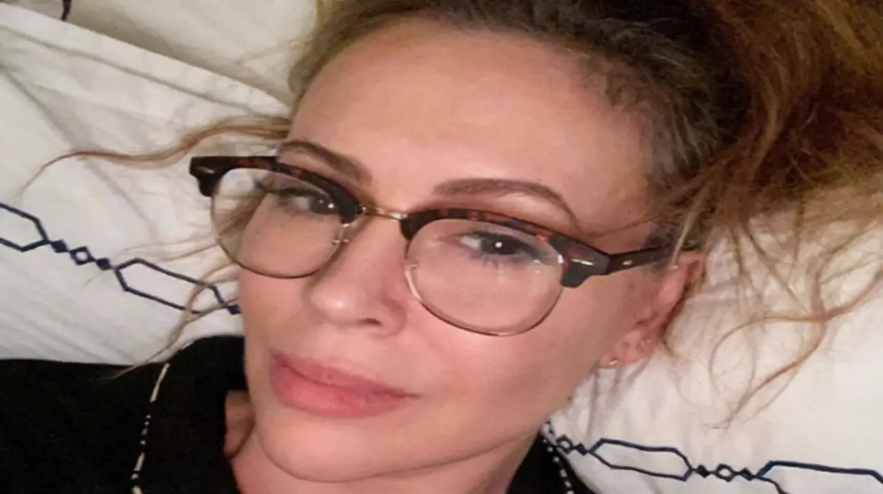 Alyssa Milano volvió a hablar de su internación psiquiátrica al recordar su ansiedad posparto