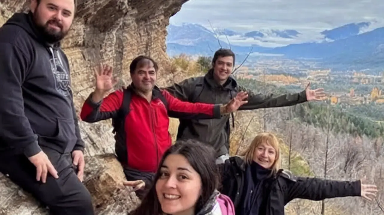 Murieron dos mujeres y siguen estables los heridos tras la caída de una camioneta en la Cuesta de Lipán
