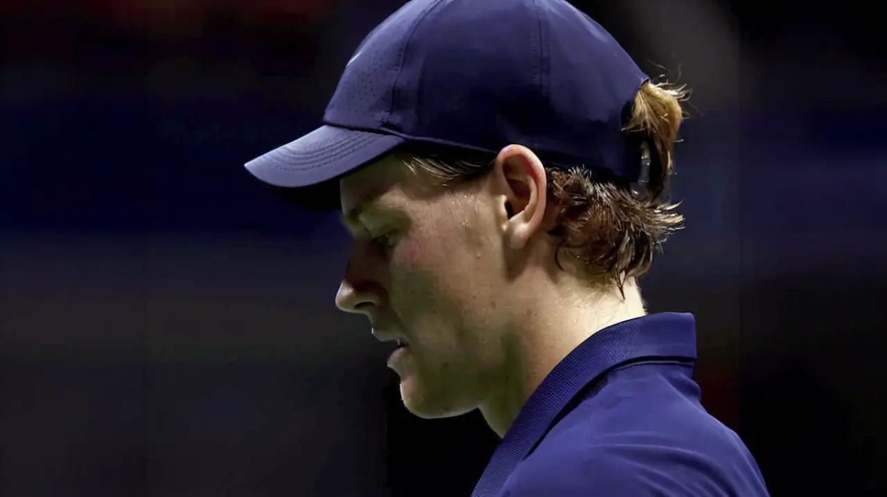 Sinner se baja del US Open por una lesión en la rodilla derecha