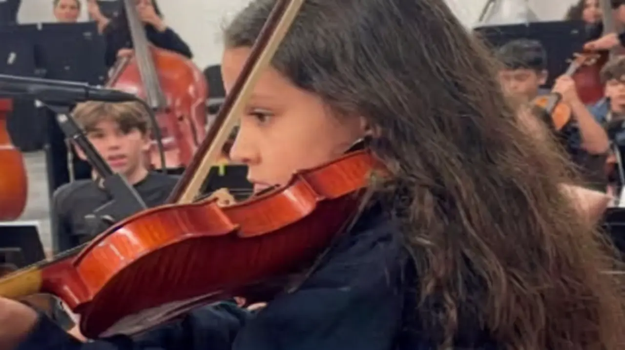 Murió Romina Rivera Cruz, la niña violinista venezolana que se había presentado ante el Papa