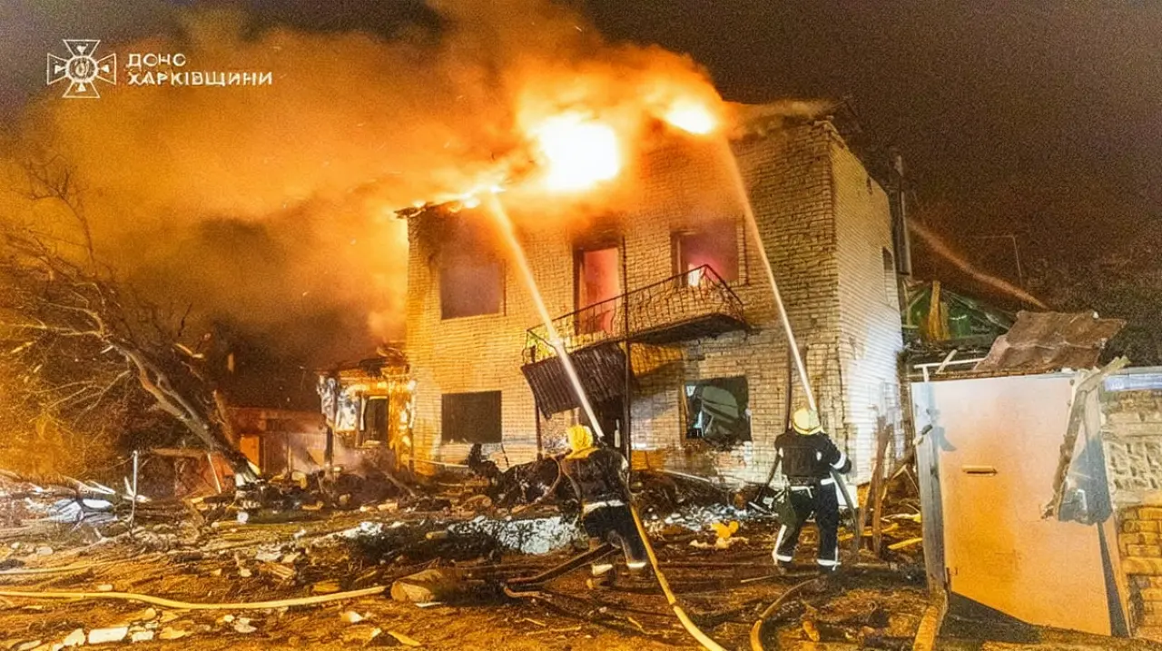 Ataques rusos dejan al menos dos muertos en Ucrania tras el bombardeo a un centro comercial