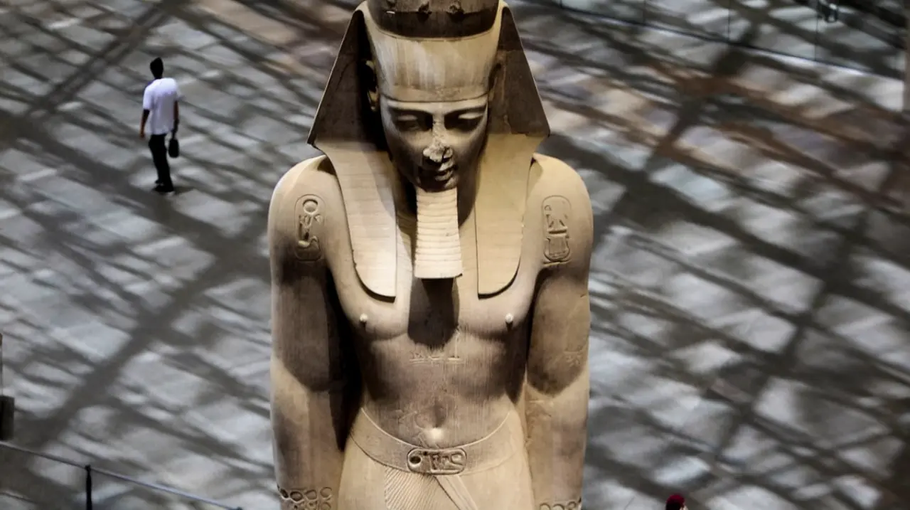 El tratado que cambió la guerra: Ramsés II, Hattusili III y el origen de la diplomacia moderna
