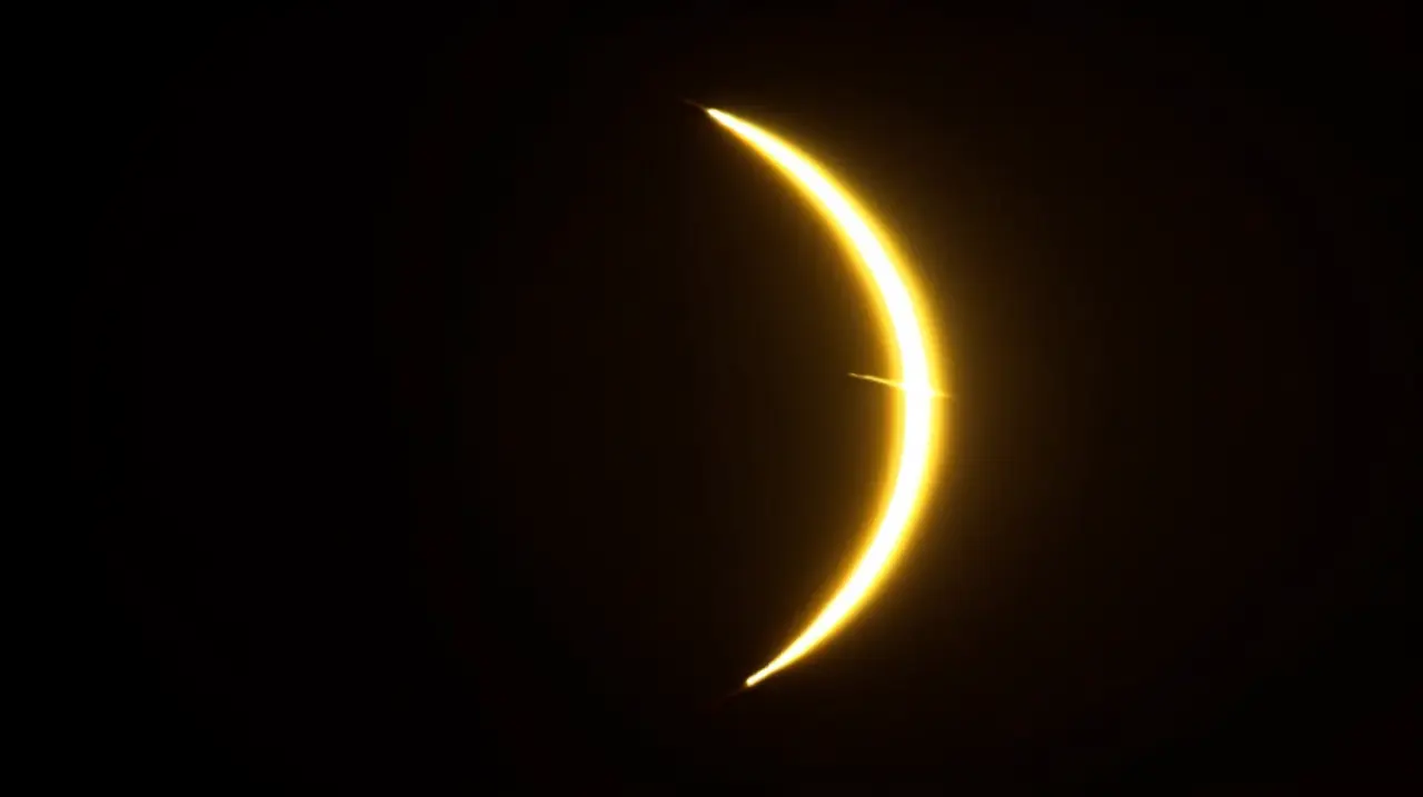 No era un meteoro: qué había detrás de la imagen del objeto que cruzó el Sol