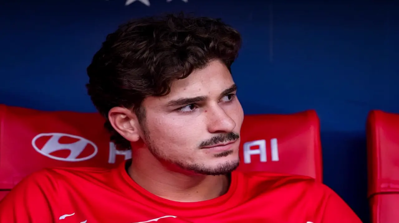 Julián Álvarez, sin una salida clara: Barcelona queda fuera y Arsenal no avanza