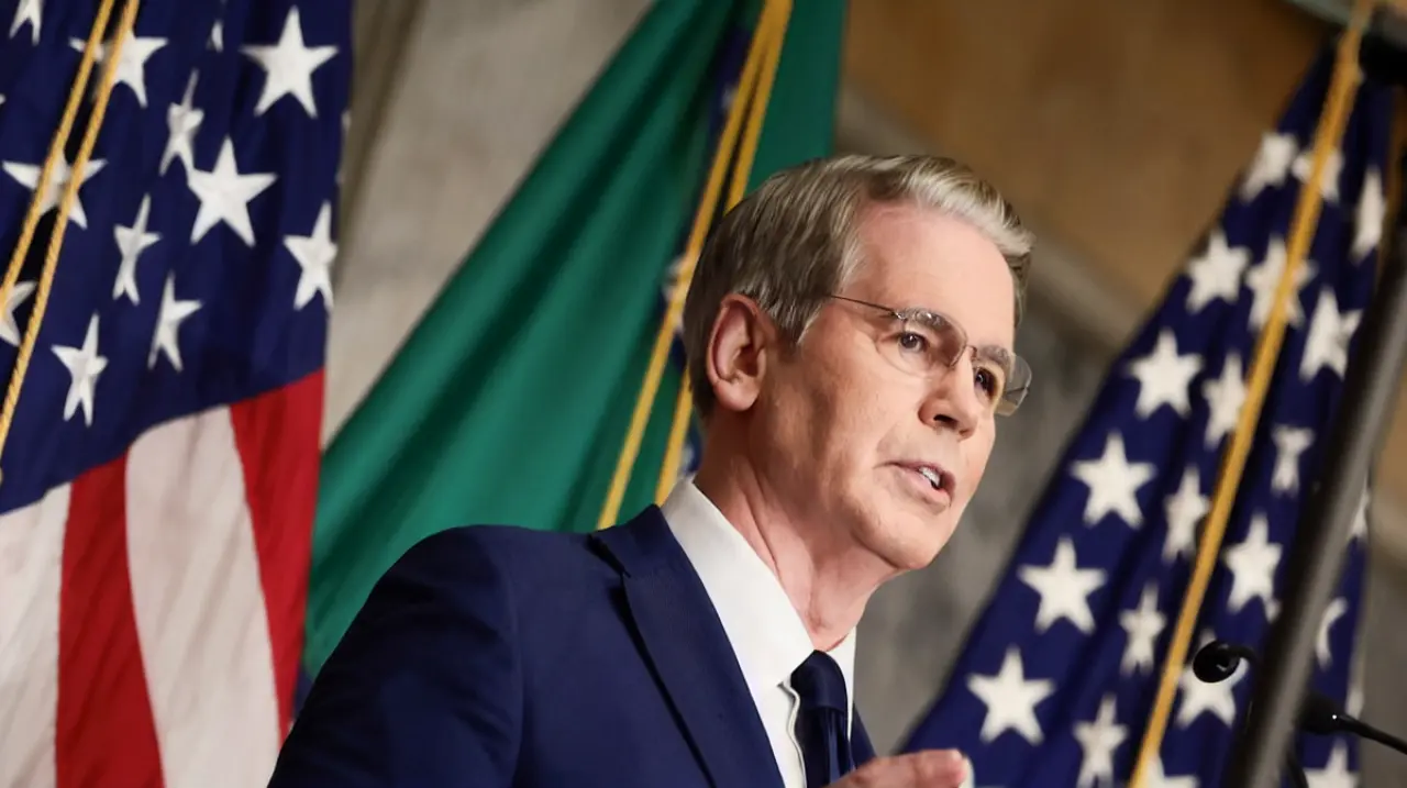 Estados Unidos endurece su ofensiva financiera contra Irán y advierte a bancos y empresas extranjeras