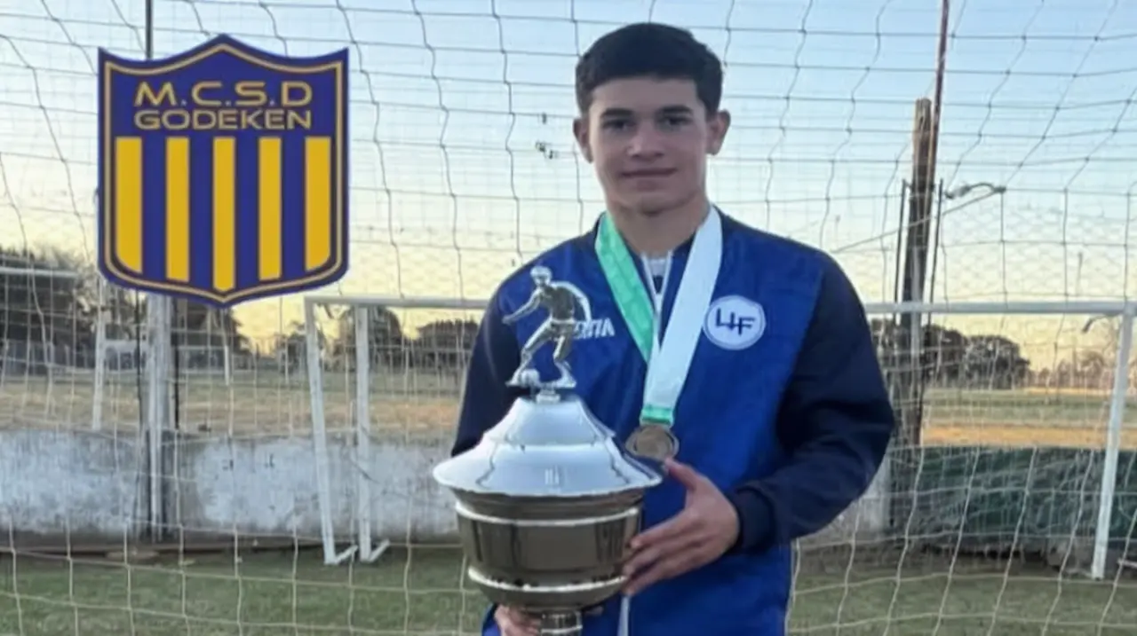 Tragedia en el sur de Santa Fe: murieron dos jóvenes futbolistas en un choque frontal