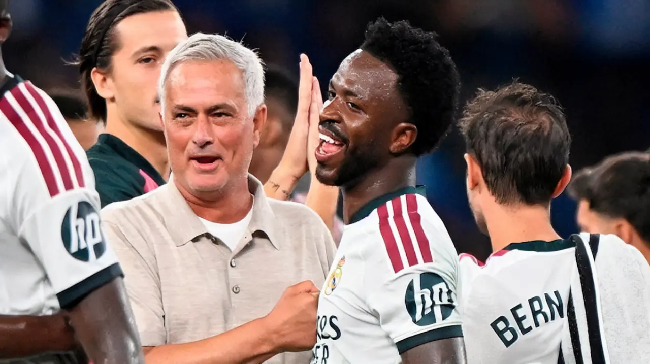 Mourinho se planta por Vinicius y denuncia el acoso en los estadios