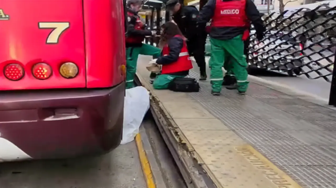 Mujer de 70 años murió tras ser atropellada por un colectivo en Cabildo