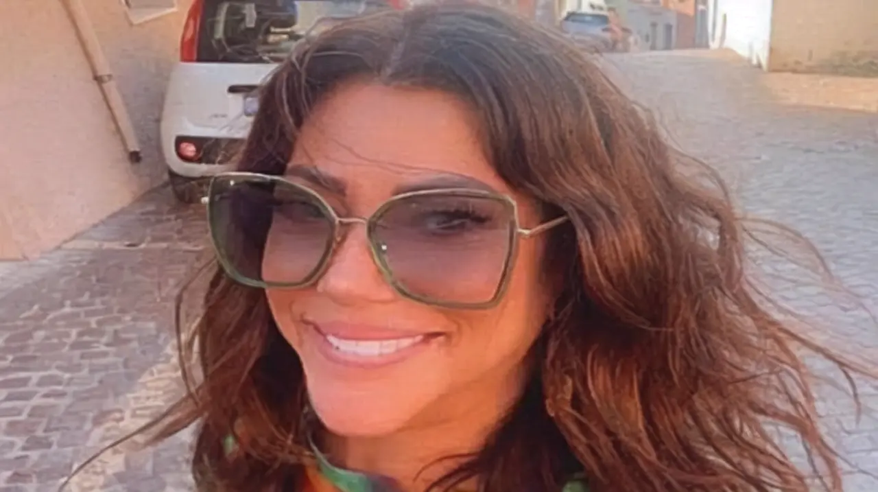 Dejó Estados Unidos y se mudó a una isla italiana con su familia para cambiar de vida