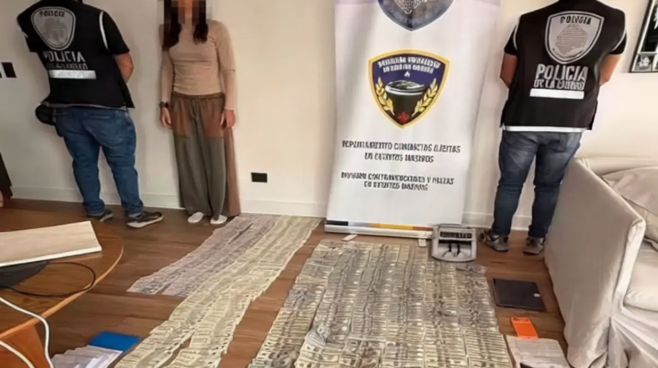 Allanan una vivienda por la presunta reventa de entradas para la despedida de Messi