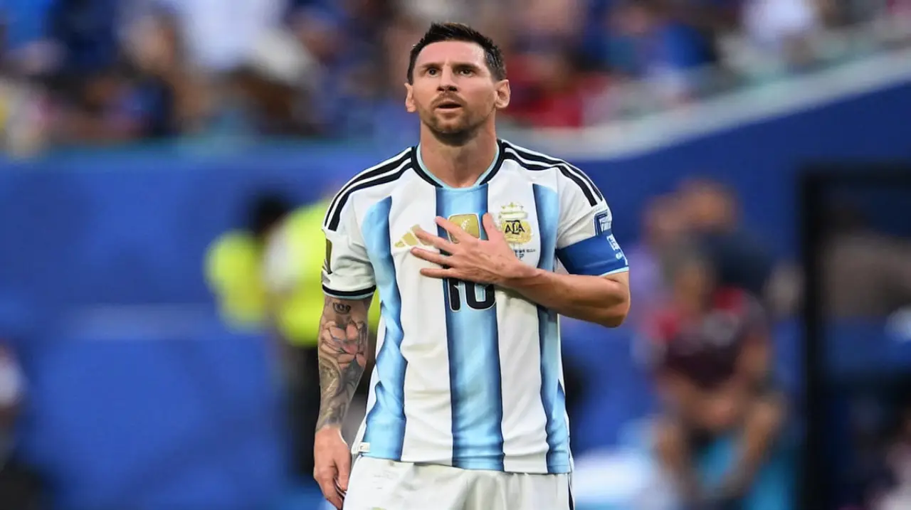 Messi se despide de la selección argentina entre homenajes y mensajes de admiración