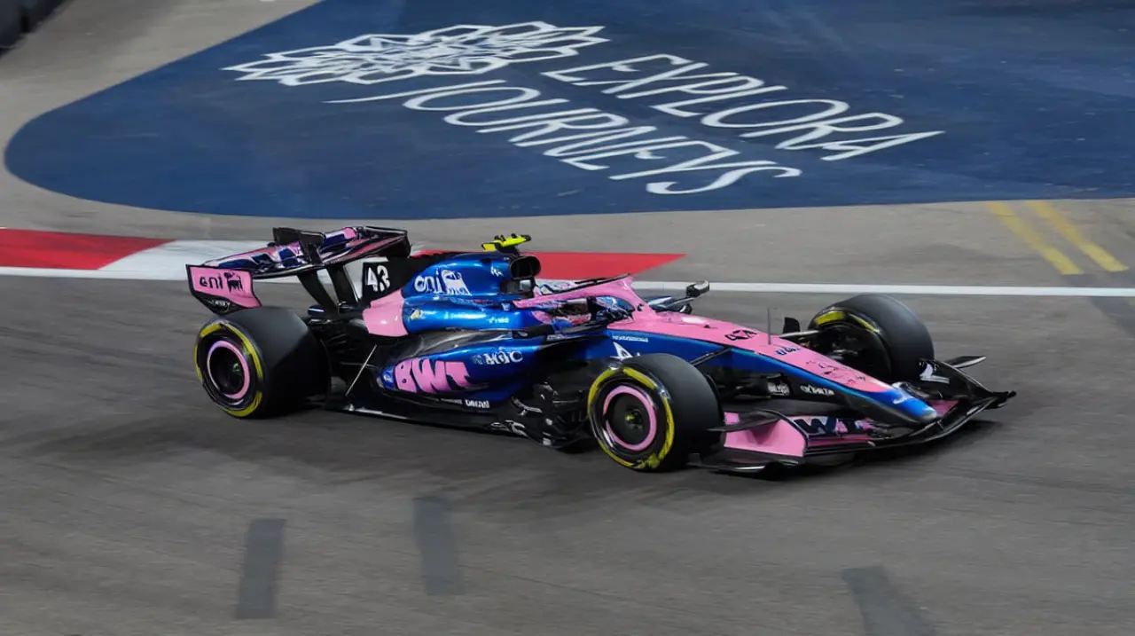 Colapinto quedó a un paso de la SQ3 y largará 11° en la sprint de Singapur