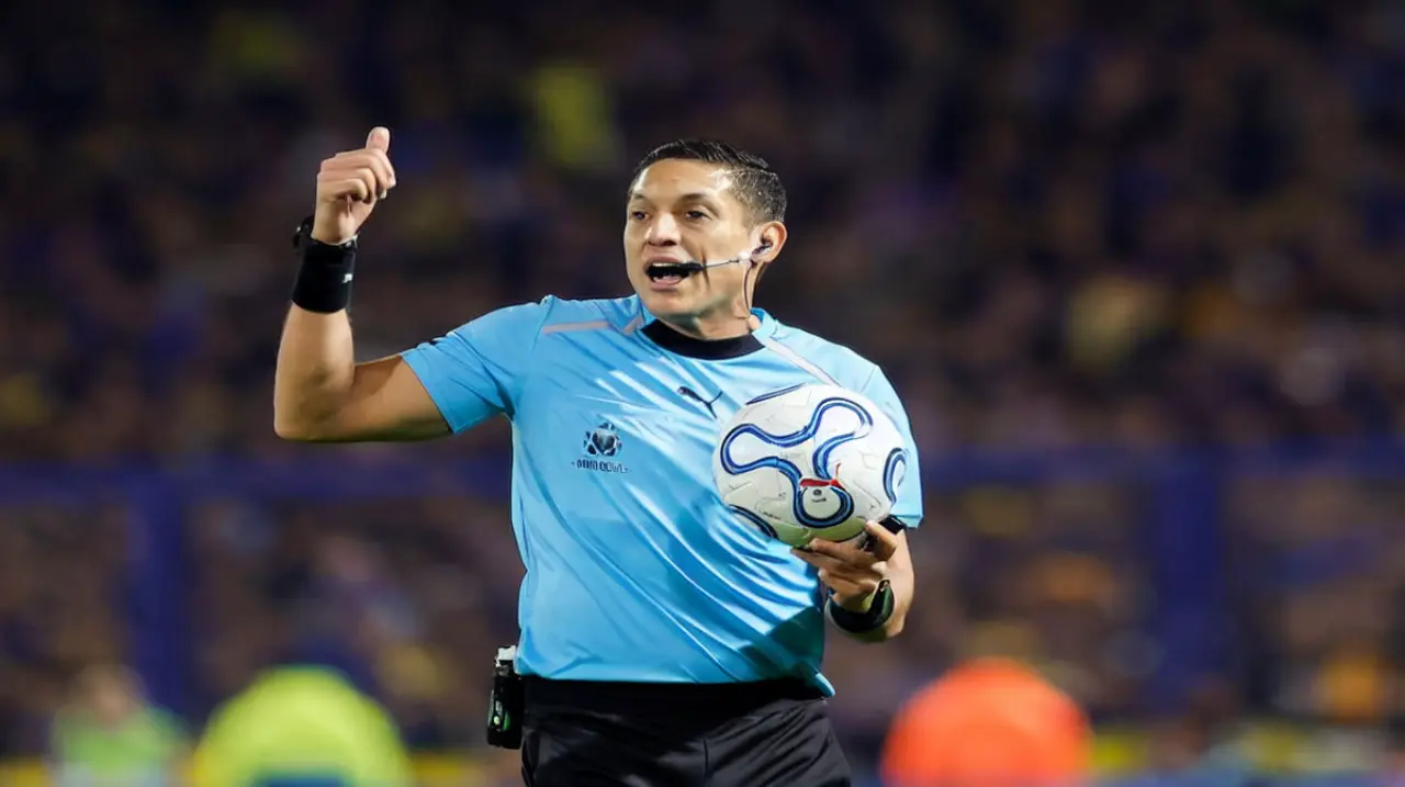 Jesús Valenzuela dirigirá la revancha entre Vasco da Gama y Boca por la semifinal de la Sudamericana