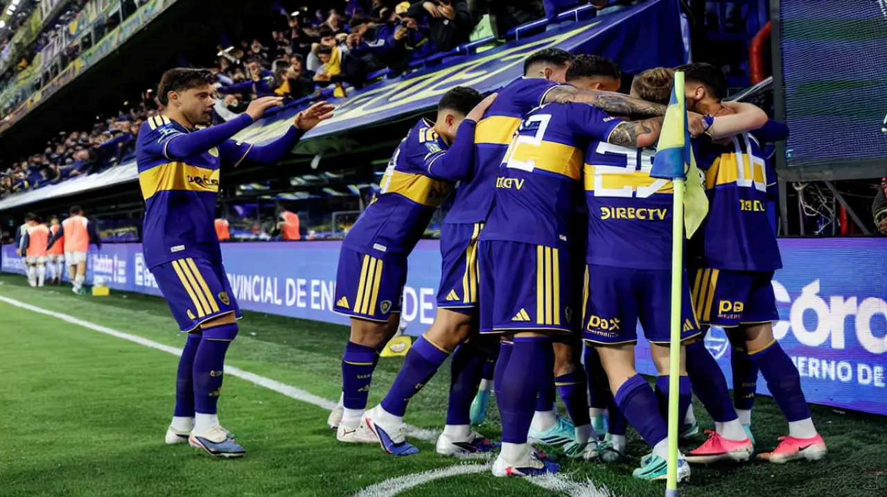 Boca venció 2-1 a Talleres y escaló al segundo puesto del Grupo A