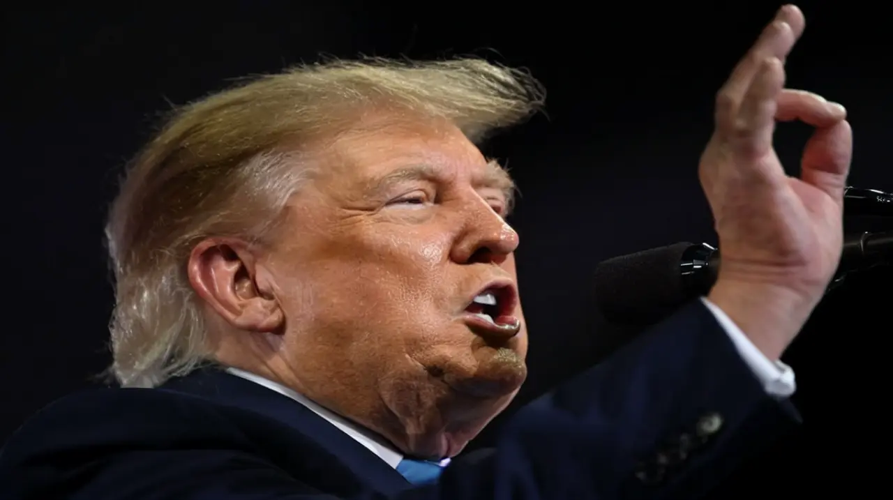 La imagen que retrata el aislamiento y las tensiones alrededor de Trump