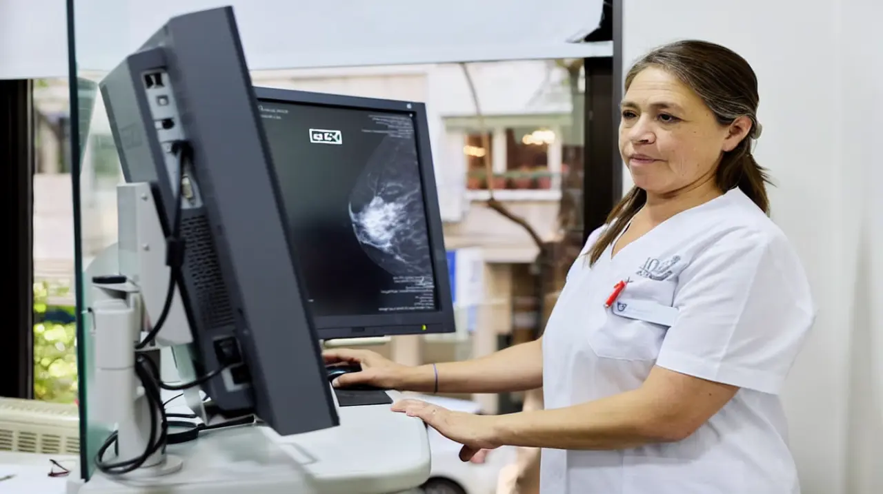 El 41% de las mujeres mayores de 40 no sostiene la frecuencia recomendada para la mamografía