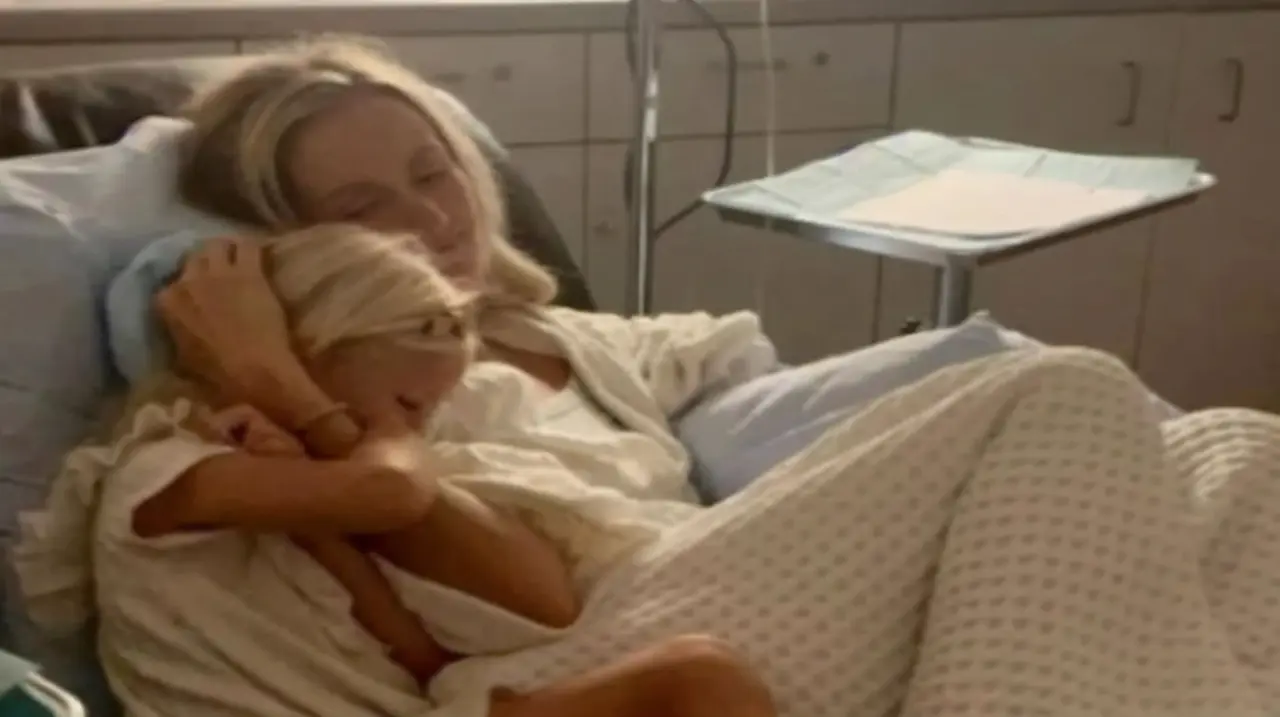 Un bulto que apareció mientras jugaba con su hijo llevó a una mujer al diagnóstico de cáncer de mama