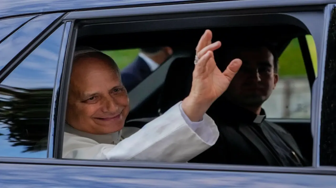 León XIV retoma gradualmente su agenda mientras crece la incertidumbre sobre su viaje a Sudamérica