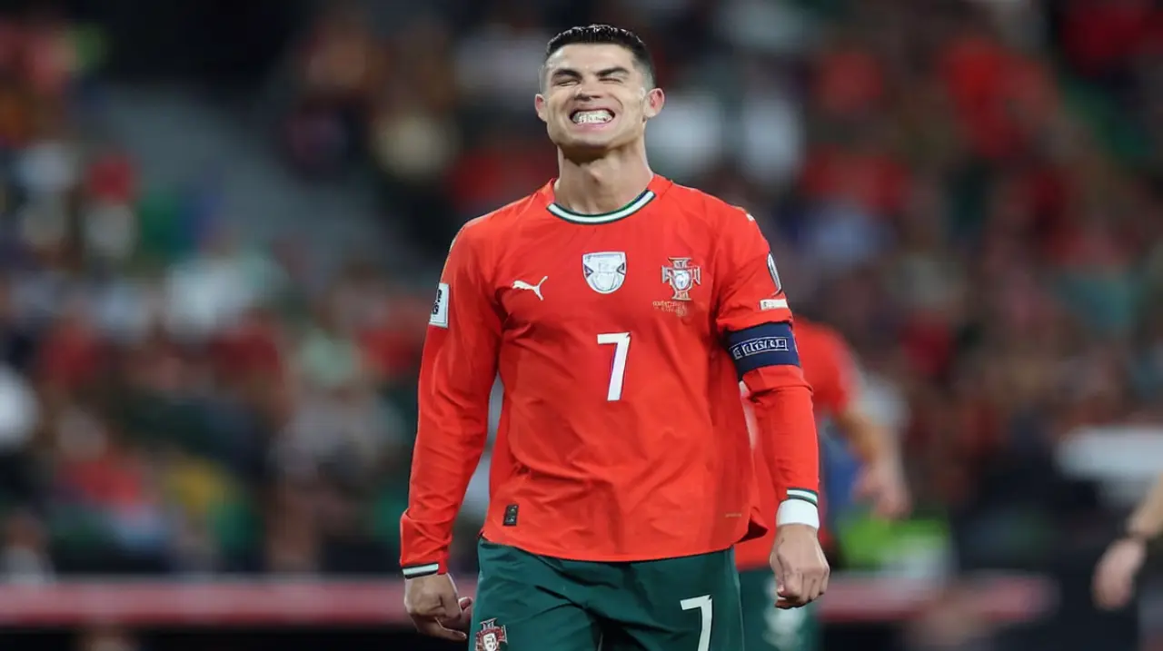 Cristiano Ronaldo recibió 30 días de suspensión y una multa de 255 euros