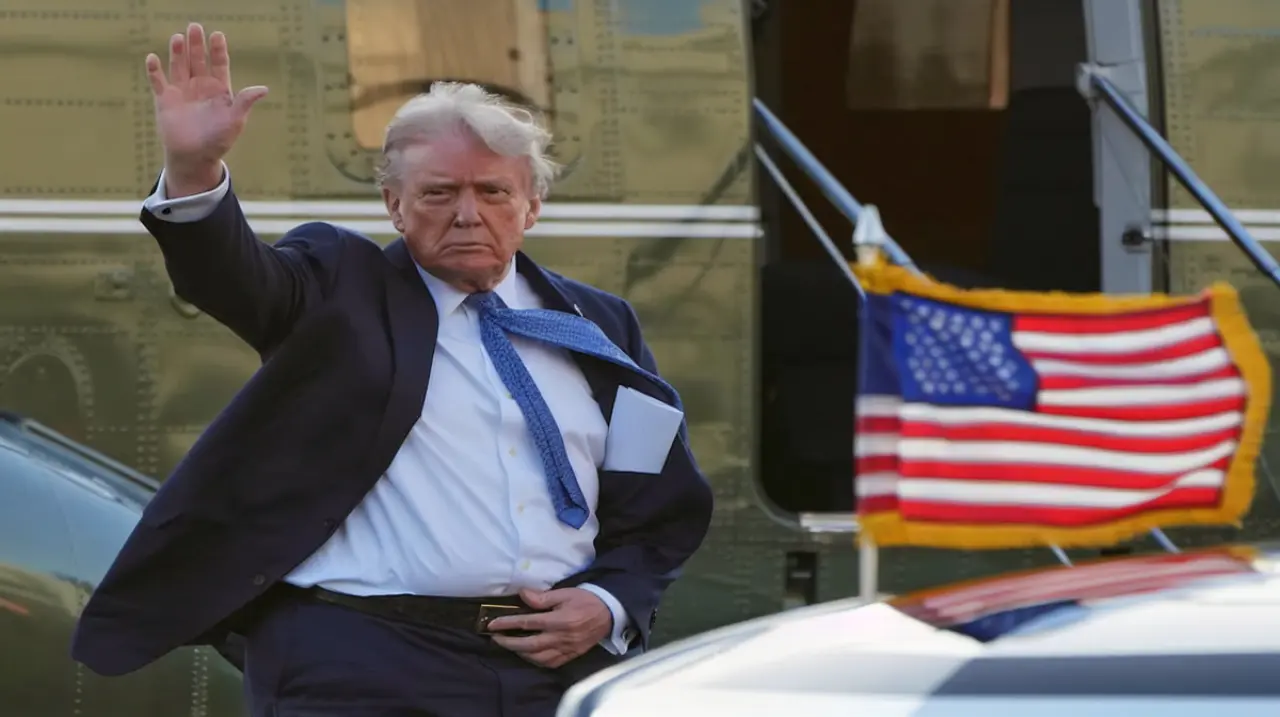 Trump intensifica los mítines para sostener al Partido Republicano