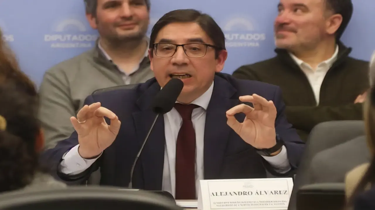 El Gobierno defendió su esquema de fondos universitarios y cuestionó los reclamos salariales