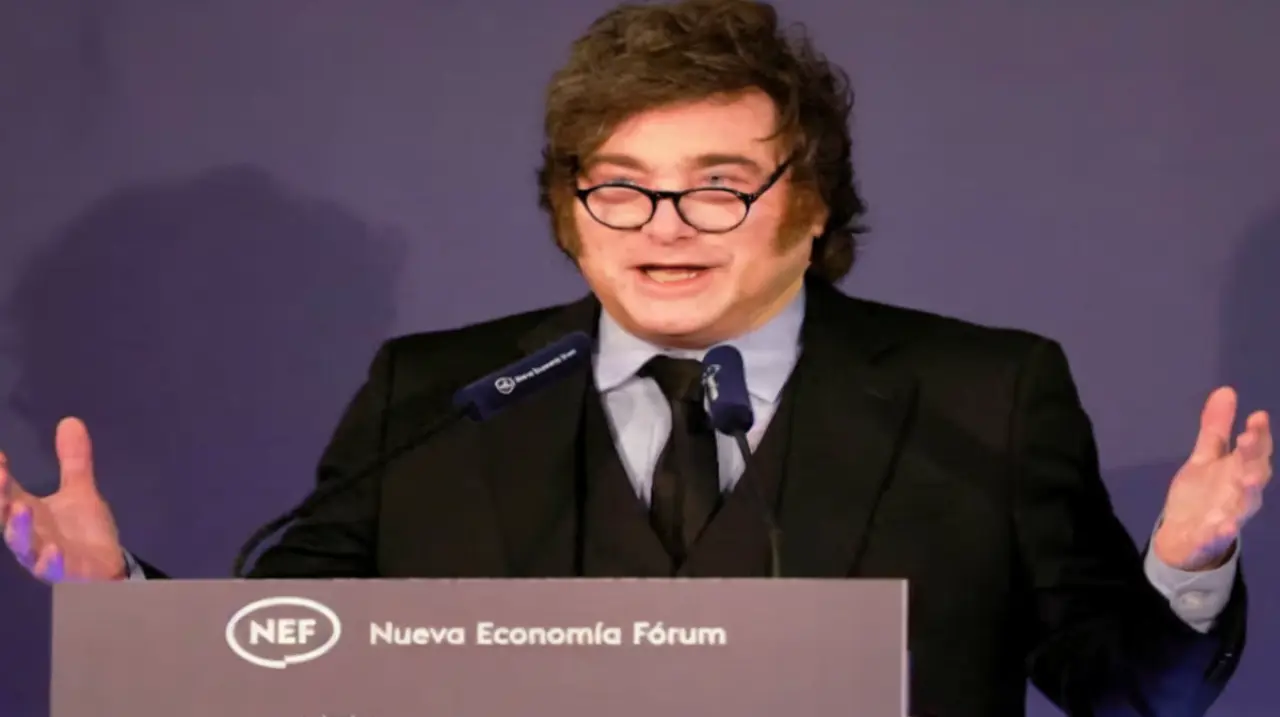 Milei intervino en la campaña española con duras críticas a Sánchez