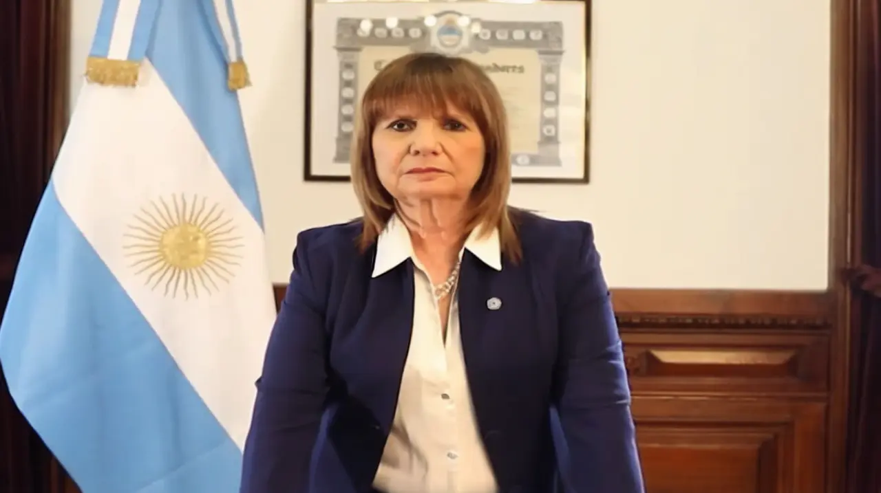 Bullrich eleva la tensión en el oficialismo mientras Milei enfrenta una semana crítica