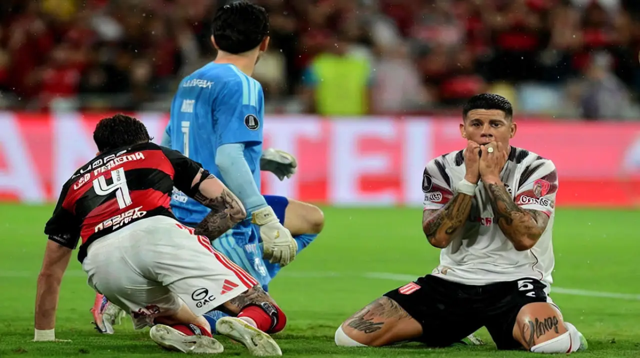 Flamengo reclama ante la Conmebol por la presencia de Marcos Rojo en la revancha ante Estudiantes