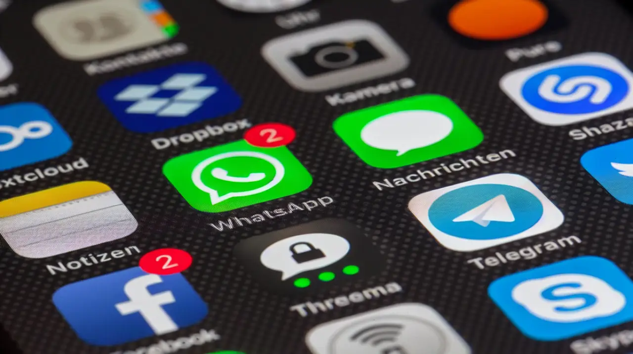 WhatsApp Plus 27.06: qué cambia y qué implica instalarla fuera de Google Play