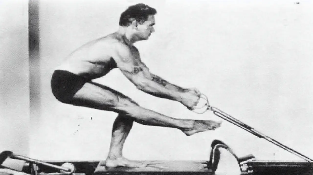 Pilates integral: cómo las cadenas miofasciales amplían el trabajo en el reformer