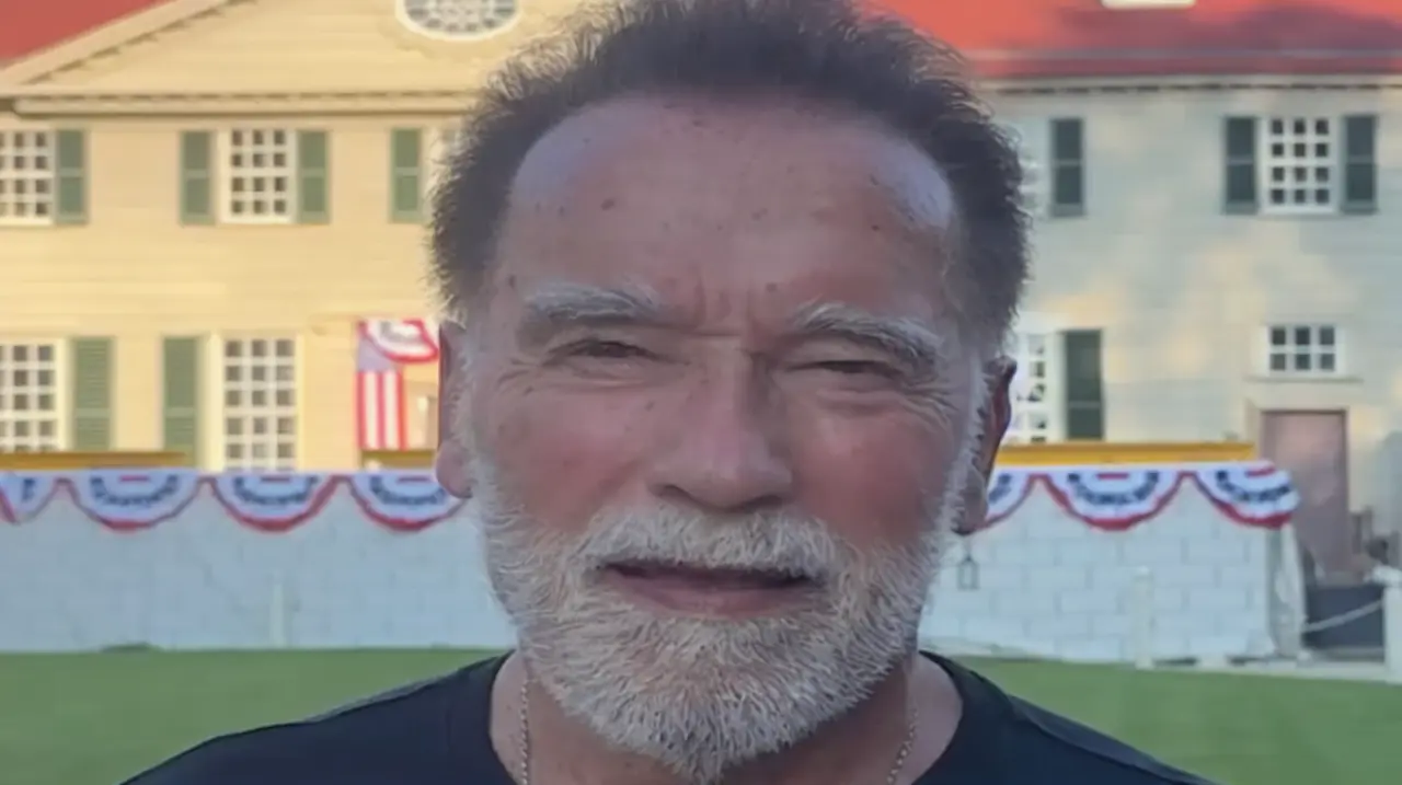 Schwarzenegger donó 16 hectáreas para ampliar el sendero Backbone en California