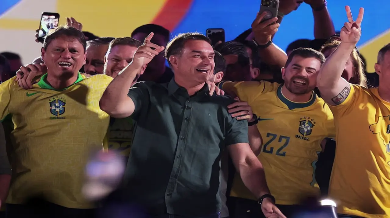 América Latina gira a la derecha, pero el voto parece castigar al poder de turno