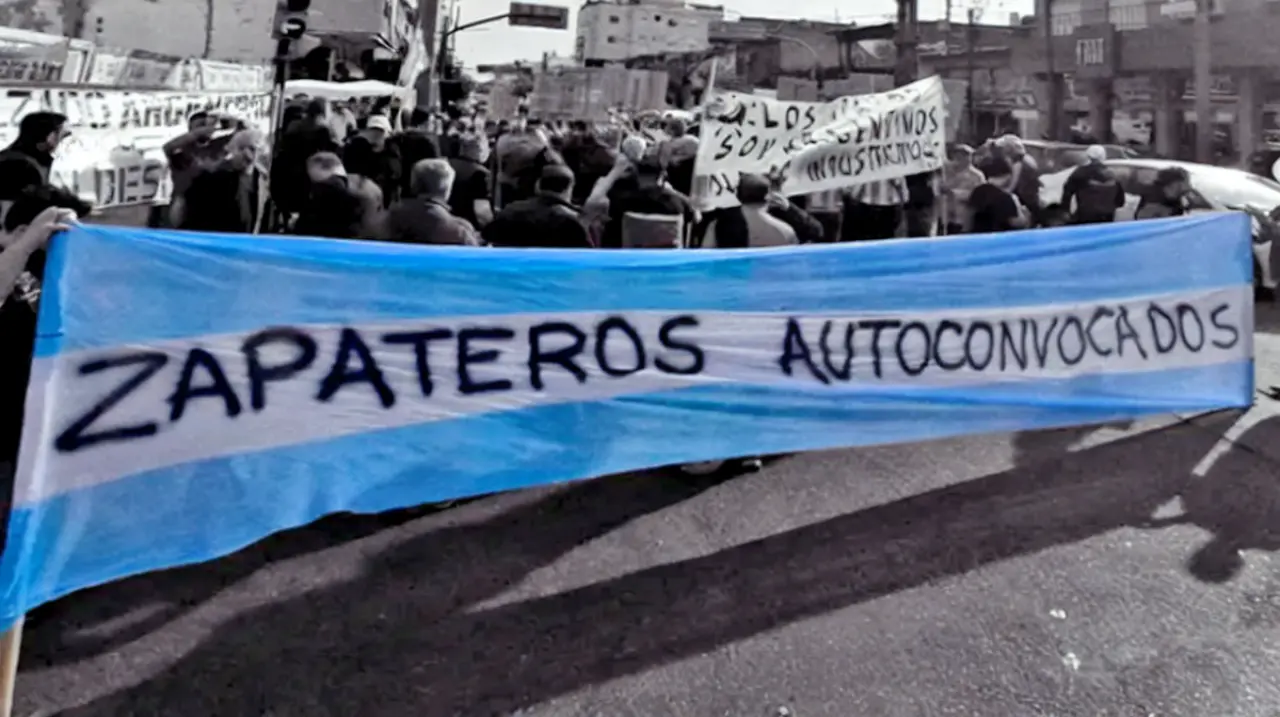 Fabricantes de calzado entregarán mil pares de zapatos en Plaza de Mayo