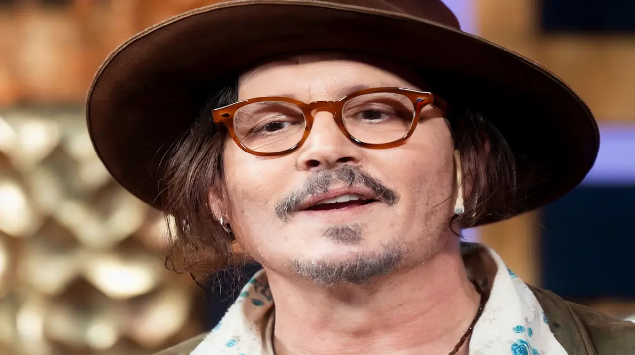 Johnny Depp convirtió una isla de las Bahamas en un santuario privado con energía solar