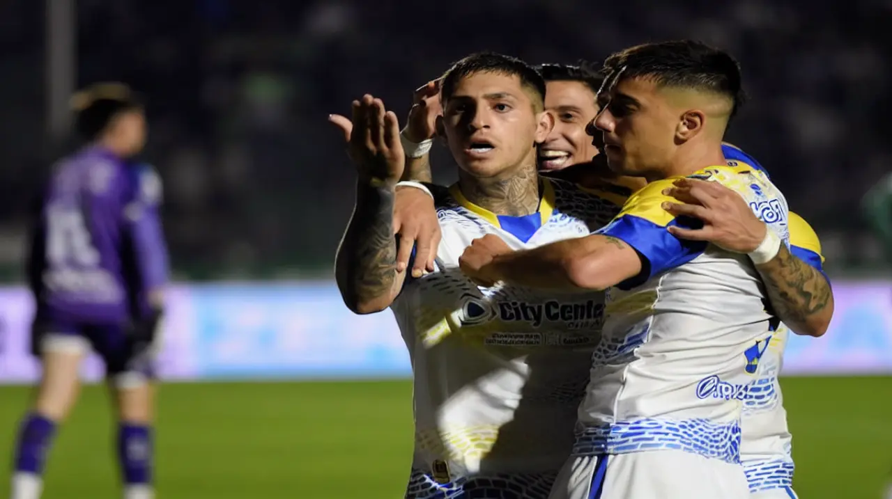 Rosario Central venció a Sarmiento y quedó en la cima, en un partido marcado por las expulsiones