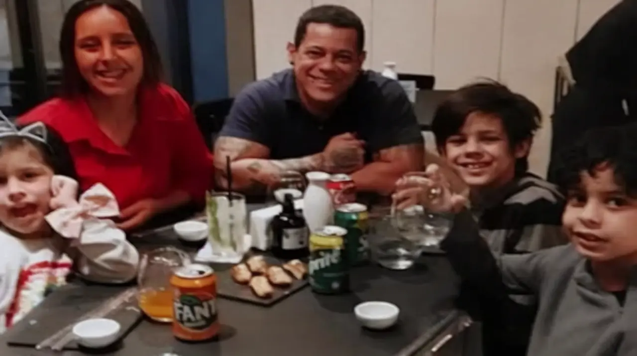Investigan la muerte de cinco integrantes de una familia en Merlo