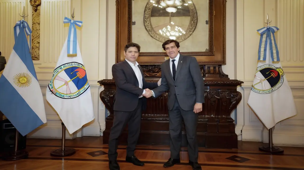 Kicillof rechaza una candidatura definida por Cristina Kirchner y reclama una PASO